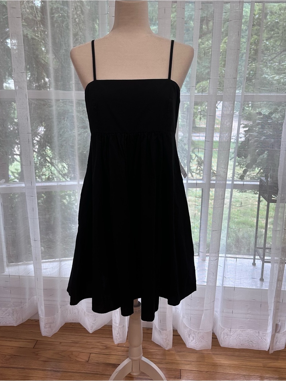 NWT Woman’s Black Spaghetti-Strap Cotton Romper Size M